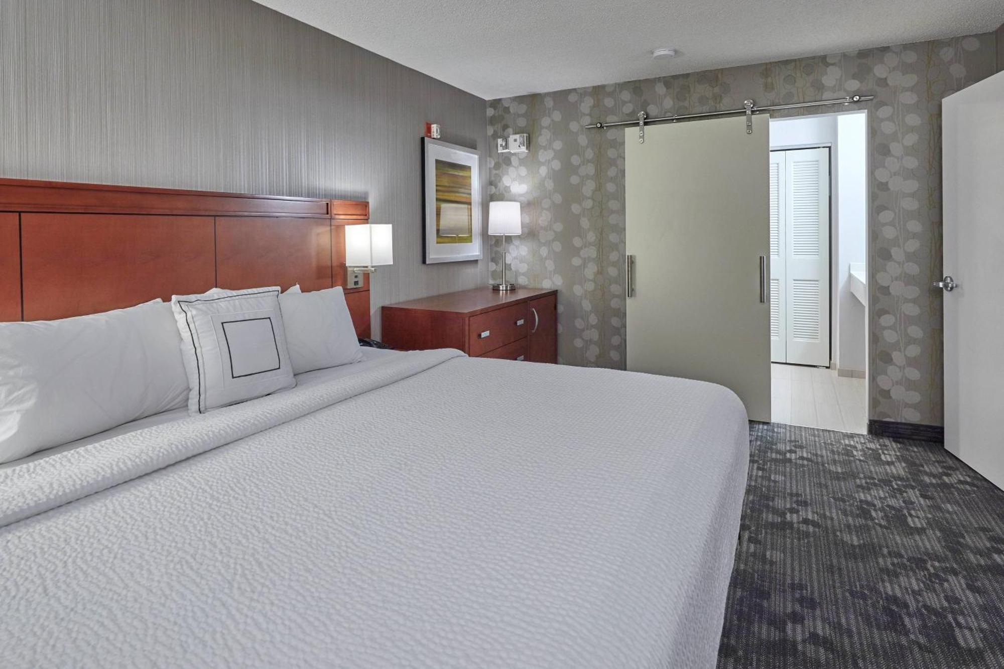 Courtyard By Marriott Eugene Springfield Hotel Ngoại thất bức ảnh